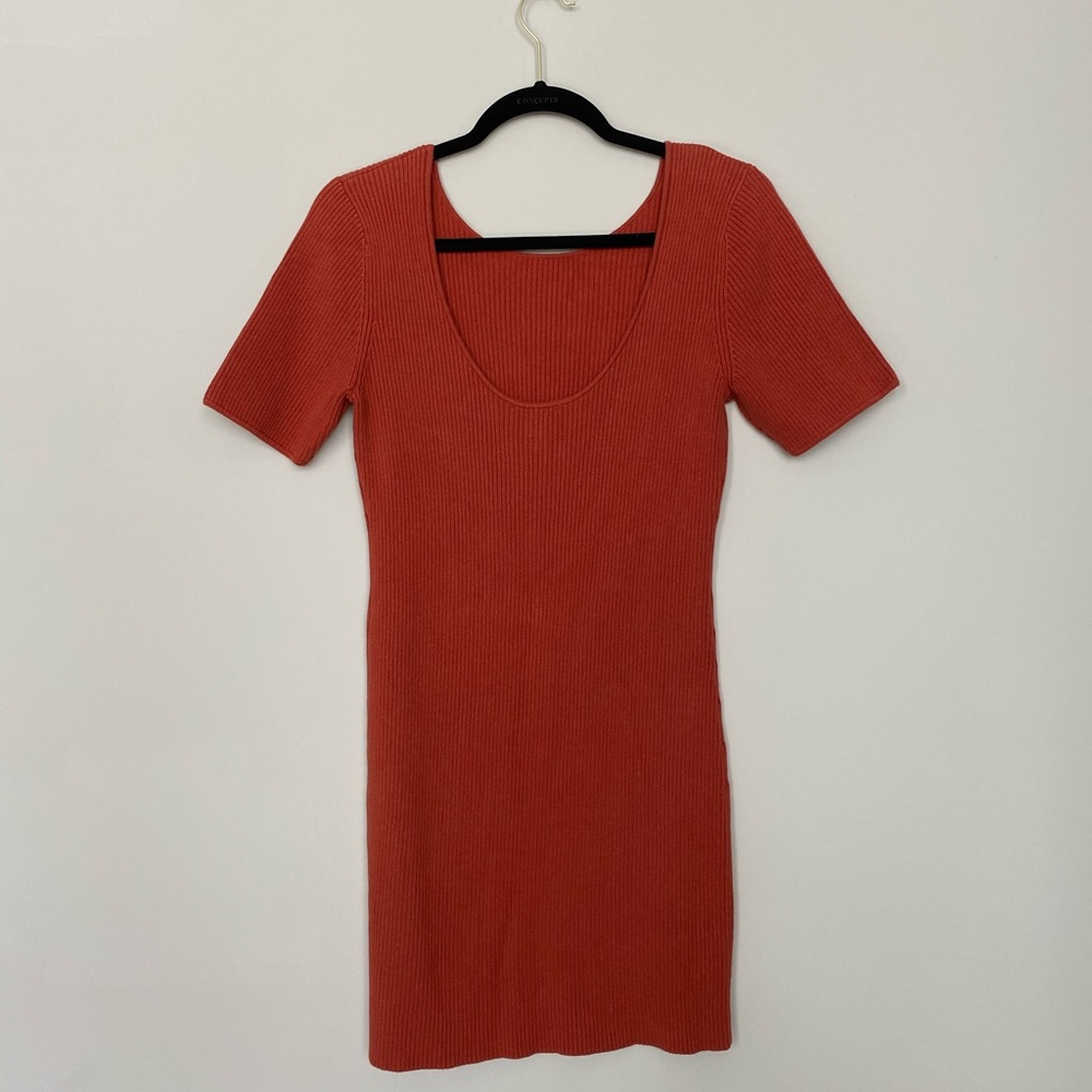 Tucker Target Ribbed Knit Dress - Picture 2 of 4
